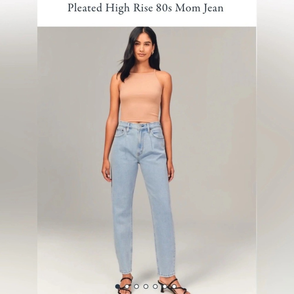 Abercrombie 80s Mom High Rise Pleated Tapered Jeans Light Wash Sz 8 Vintage
